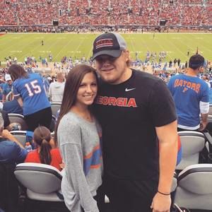 Meet your Posher, Carson